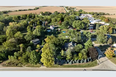 409 N State Street, Franklin Grove, IL 61031 - Photo 98