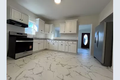 601 E Hickory Street, Chatsworth, IL 60921 - Photo 4