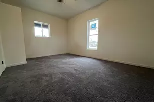 601 E Hickory St, Chatsworth, IL 60921 - Photo 12