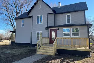 601 E Hickory St, Chatsworth, IL 60921 - Photo 20