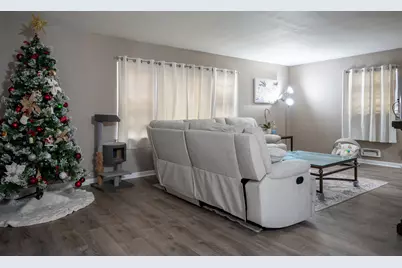 2550 26th Street, Rock Island, IL 61201 - Photo 6