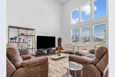 2552 Weatherbee Lane, Naperville, IL 60563 - Photo 4