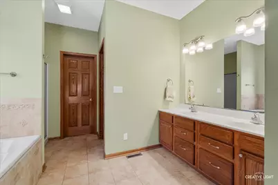 457 Davis Drive, Sycamore, IL 60178 - Photo 16