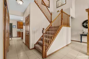 457 Davis Dr, Sycamore, IL 60178 - Photo 4