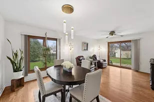 23W302 Cambridge Ct, Glen Ellyn, IL 60137 - Photo 14