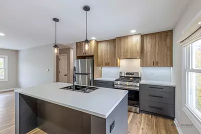 1096 Beechwood Road, Buffalo Grove, IL 60089 - Photo 8