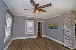 530 4th Ave, Ottawa, IL 61350 - Photo 2