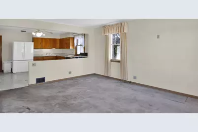 8819 W 84th Street, Justice, IL 60458 - Photo 4