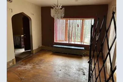 519 N Broadway Street, Joliet, IL 60435 - Photo 2