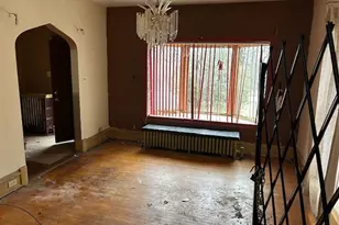 519 N Broadway St, Joliet, IL 60435 - Photo 2