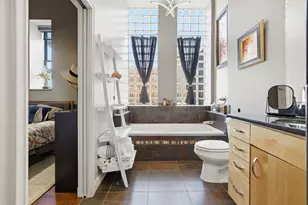 212 N Center St, Bloomington, IL 61701 - Photo 22