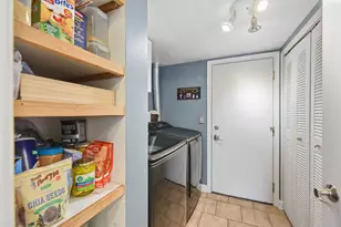 179 Locksley Dr, Streamwood, IL 60107 - Photo 10