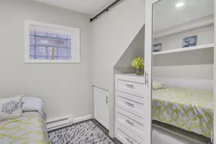 2112 N Sawyer Ave, Chicago, IL 60647 - Photo 14