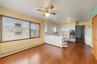 6401 W 52nd St, Chicago, IL 60638 - Photo 4