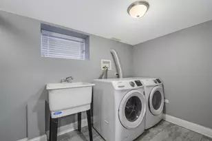 4234 S St Lawrence Ave, Chicago, IL 60653 - Photo 24