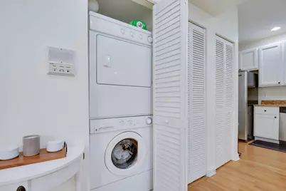 1009 N Oakley Boulevard #2W, Chicago, IL 60622 - Photo 16