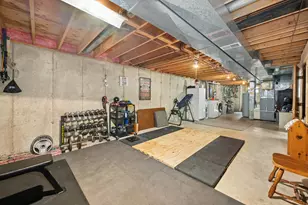 1020 Berkshire Ct, Sycamore, IL 60178 - Photo 40