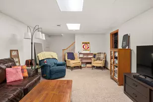 1020 Berkshire Ct, Sycamore, IL 60178 - Photo 38