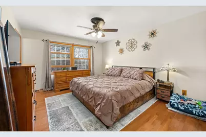 1020 Berkshire Court, Sycamore, IL 60178 - Photo 30