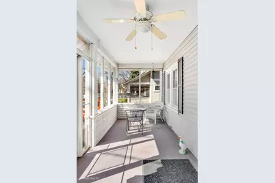 130 Belle Plaine Avenue, Park Ridge, IL 60068 - Photo 2