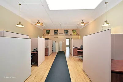 20-24 Douglas Avenue, Elgin, IL 60120 - Photo 12