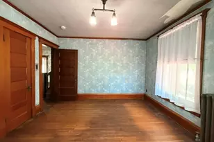 622 N Monroe St, Clifton, IL 61727 - Photo 42