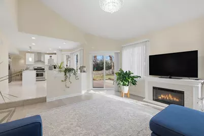 1107 Popes Creek Circle, Grayslake, IL 60030 - Photo 8