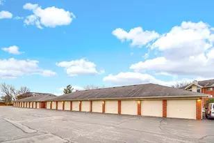 6612 Martin France Cir, Tinley Park, IL 60477 - Photo 2