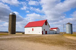 9041 Polo Rd, Rock Falls, IL 61071 - Photo 8