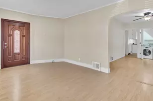 2516 N Keeler Ave, Chicago, IL 60639 - Photo 4