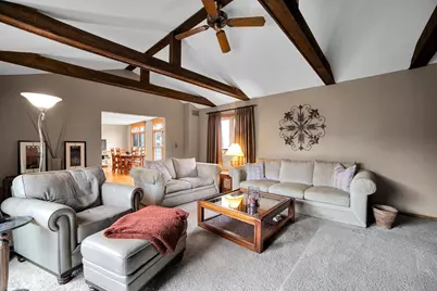 2S168 Mayfield Lane, Glen Ellyn, IL 60137 - Photo 6