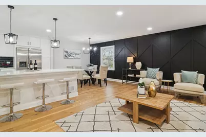 1420 Hassell Road, Hoffman Estates, IL 60169 - Photo 4