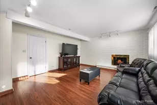 849 Hemlock Dr, Sleepy Hollow, IL 60118 - Photo 16