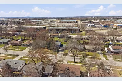 203 Fairview Drive, Saint Charles, IL 60174 - Photo 56