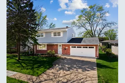 203 Fairview Drive, Saint Charles, IL 60174 - Photo 2