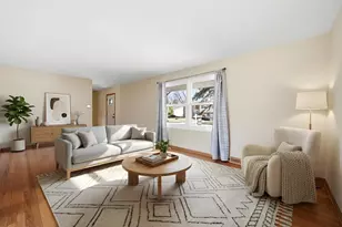 203 Fairview Dr, Saint Charles, IL 60174 - Photo 10