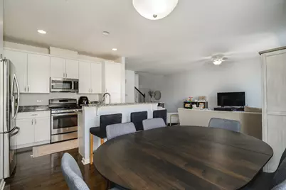 2368 N Brett Lane, Palatine, IL 60074 - Photo 12