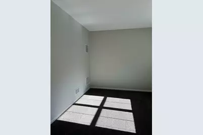 705 N Keystone Lane, Vernon Hills, IL 60061 - Photo 22