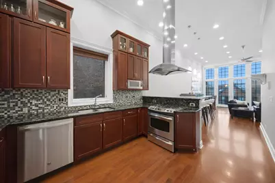 1245 N Greenview Avenue #3, Chicago, IL 60642 - Photo 6