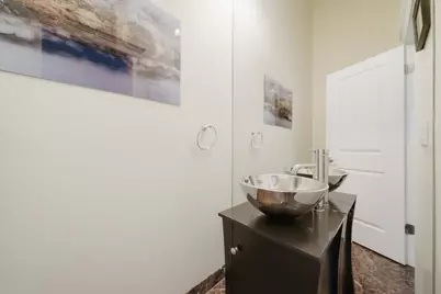 1245 N Greenview Avenue #3, Chicago, IL 60642 - Photo 16