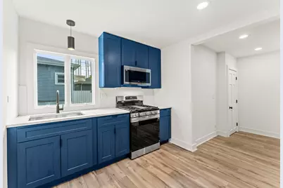 18241 Ridgewood Avenue, Lansing, IL 60438 - Photo 6