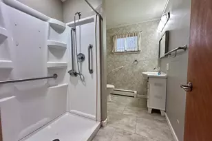 3912 Emerson Rd, Sterling, IL 61081 - Photo 14