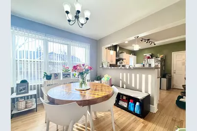 5758 W Warwick Avenue, Chicago, IL 60634 - Photo 6