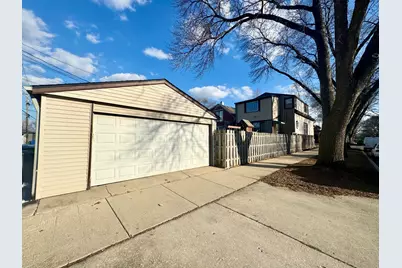 5758 W Warwick Avenue, Chicago, IL 60634 - Photo 18