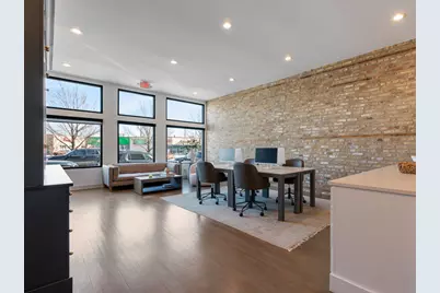 2370 N Elston Court, Chicago, IL 60614 - Photo 4