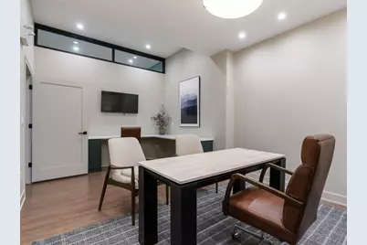 2370 N Elston Court, Chicago, IL 60614 - Photo 14