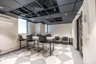 1140 N La Salle Dr, Chicago, IL 60610 - Photo 16