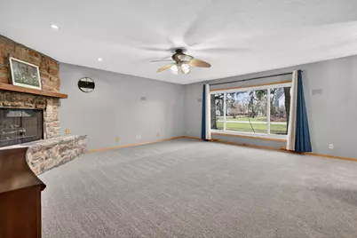 104 N Center Street, Gardner, IL 60424 - Photo 12