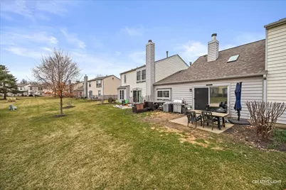 1325 Gloucester Circle, Carol Stream, IL 60188 - Photo 16