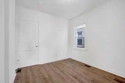 2808 N 76th Court, Elmwood Park, IL 60707 - Photo 14